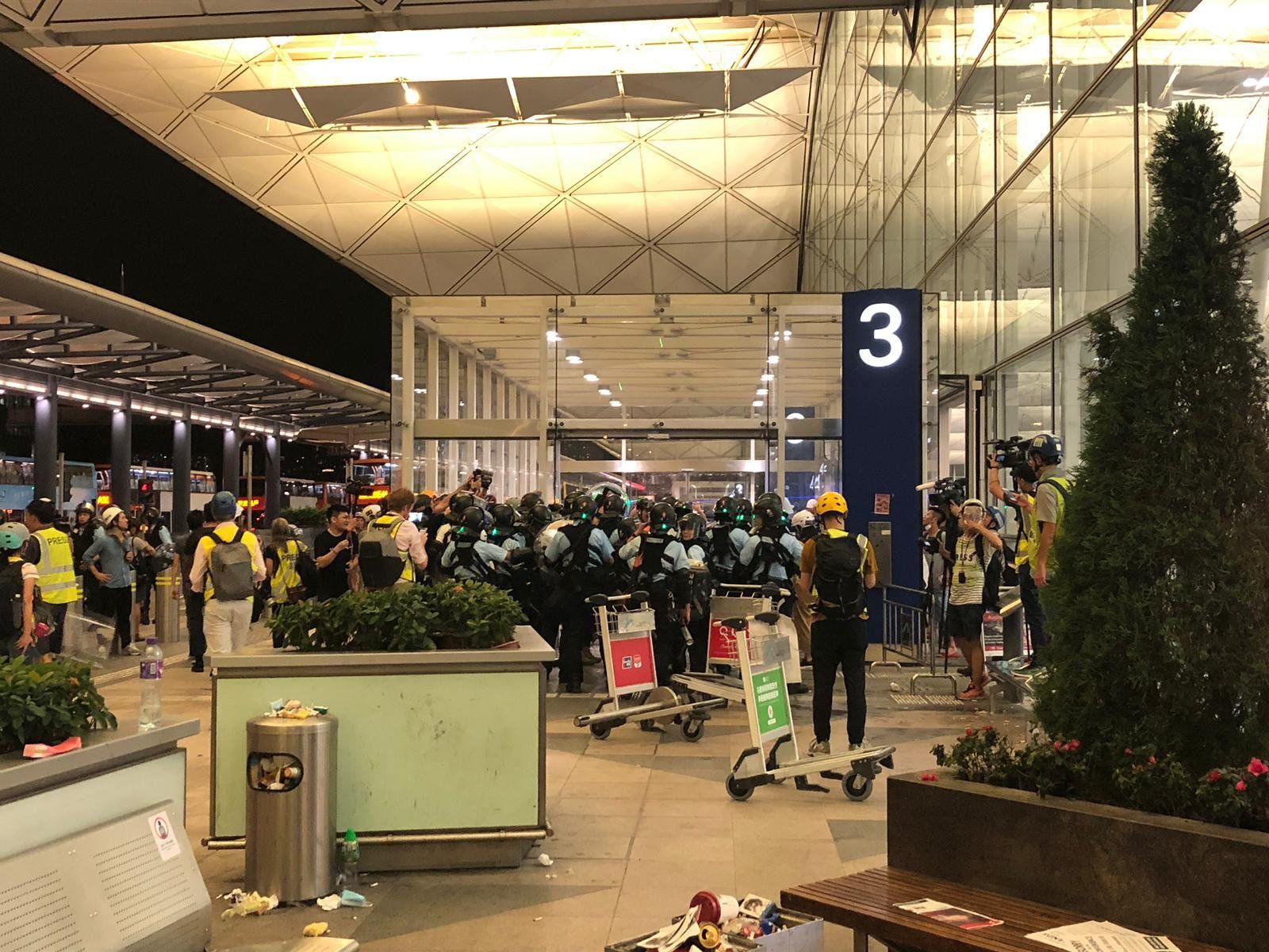 CHAOS AT HK AIRPORT